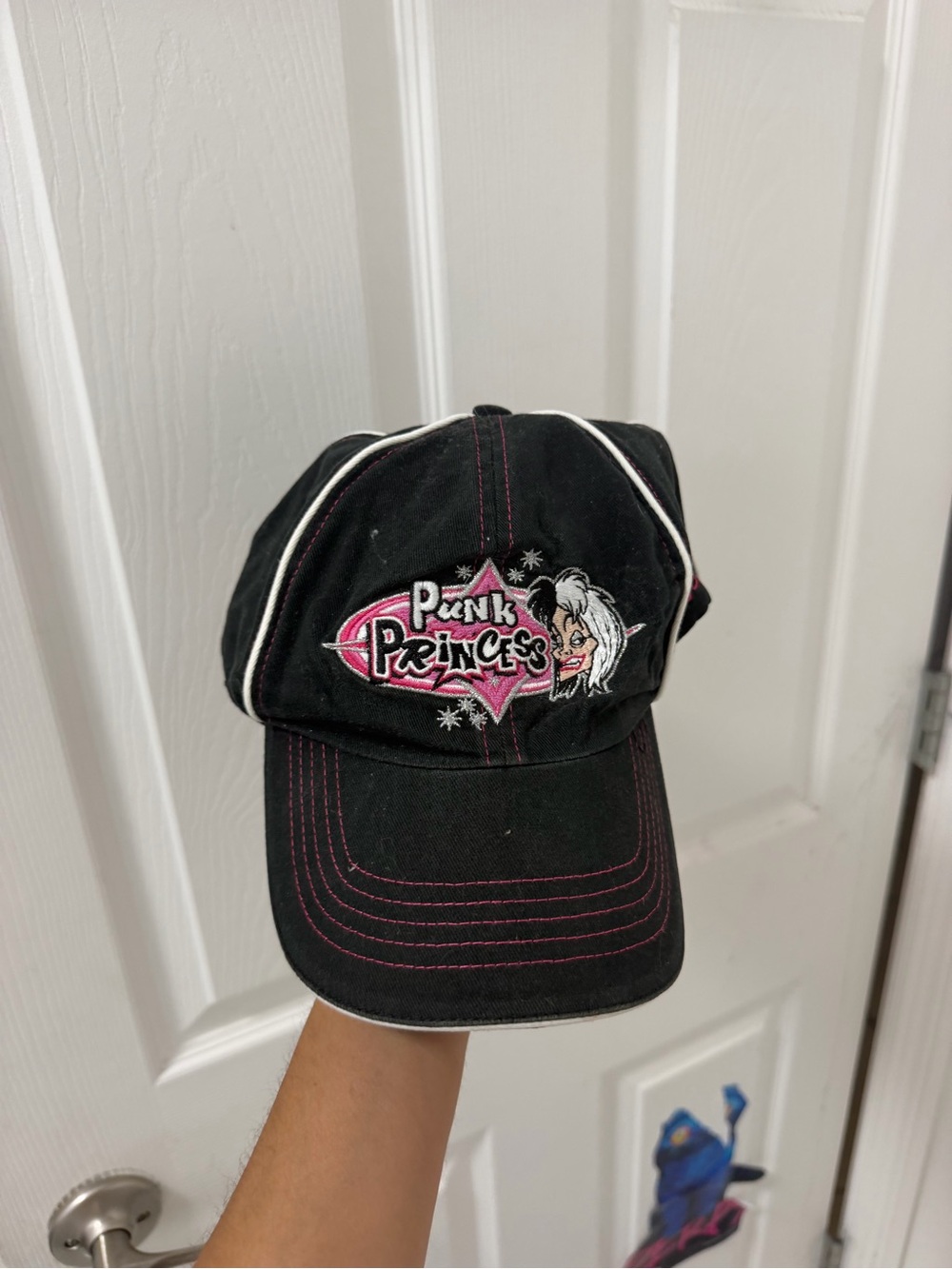 Disney World Punk Princess Cruella De Vil Y2K Baseball Cap Black Pink Hat